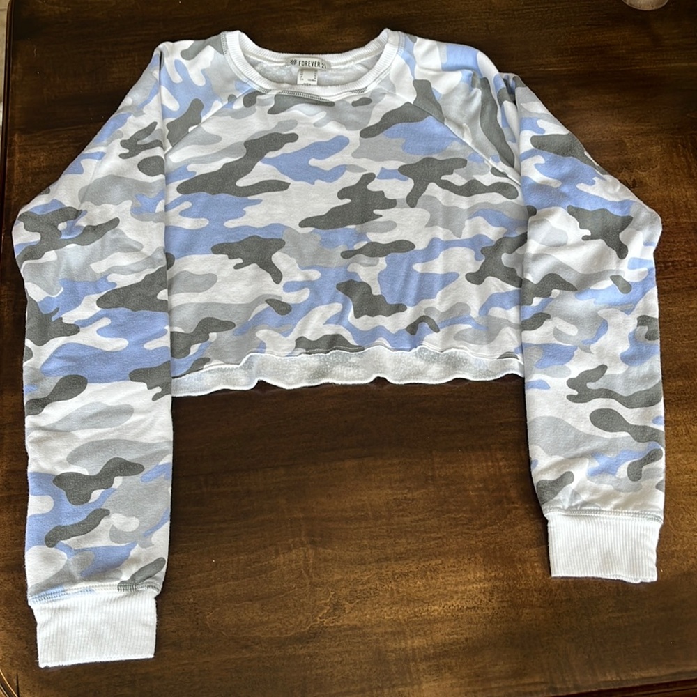 Forever 21 crop top